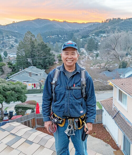 roof-man-02 roof-man-02